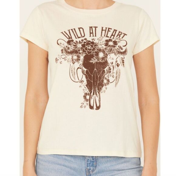 SHYANNE WOMEN'S WILD AT HEART SHORT SLEEVE GRAPHIC TEE XL - Picture 1 of 16